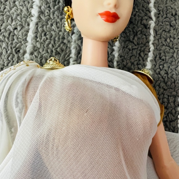Barbie Collectibles - Princess of Ancient Greece Doll - Never Played With - Picture 2 of 2